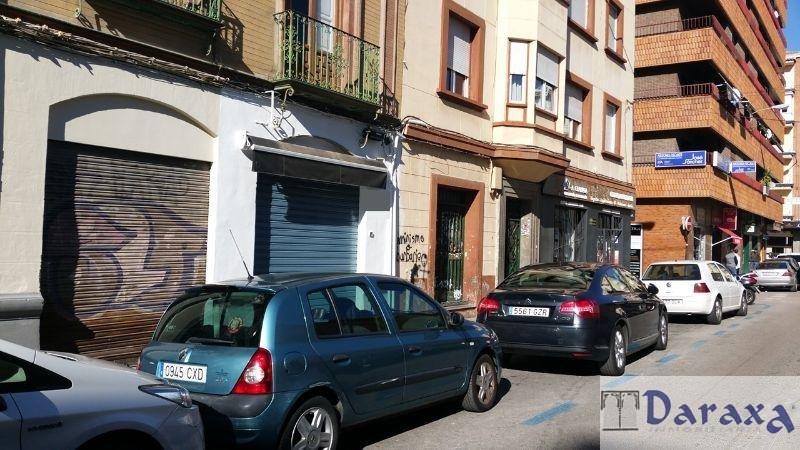 For rent of commercial in Granada