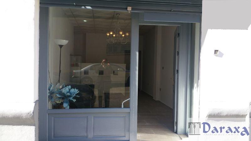 For rent of commercial in Granada