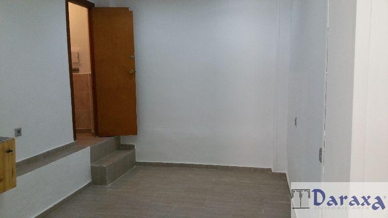 For rent of commercial in Granada