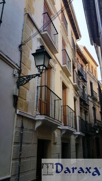 For sale of building in Granada