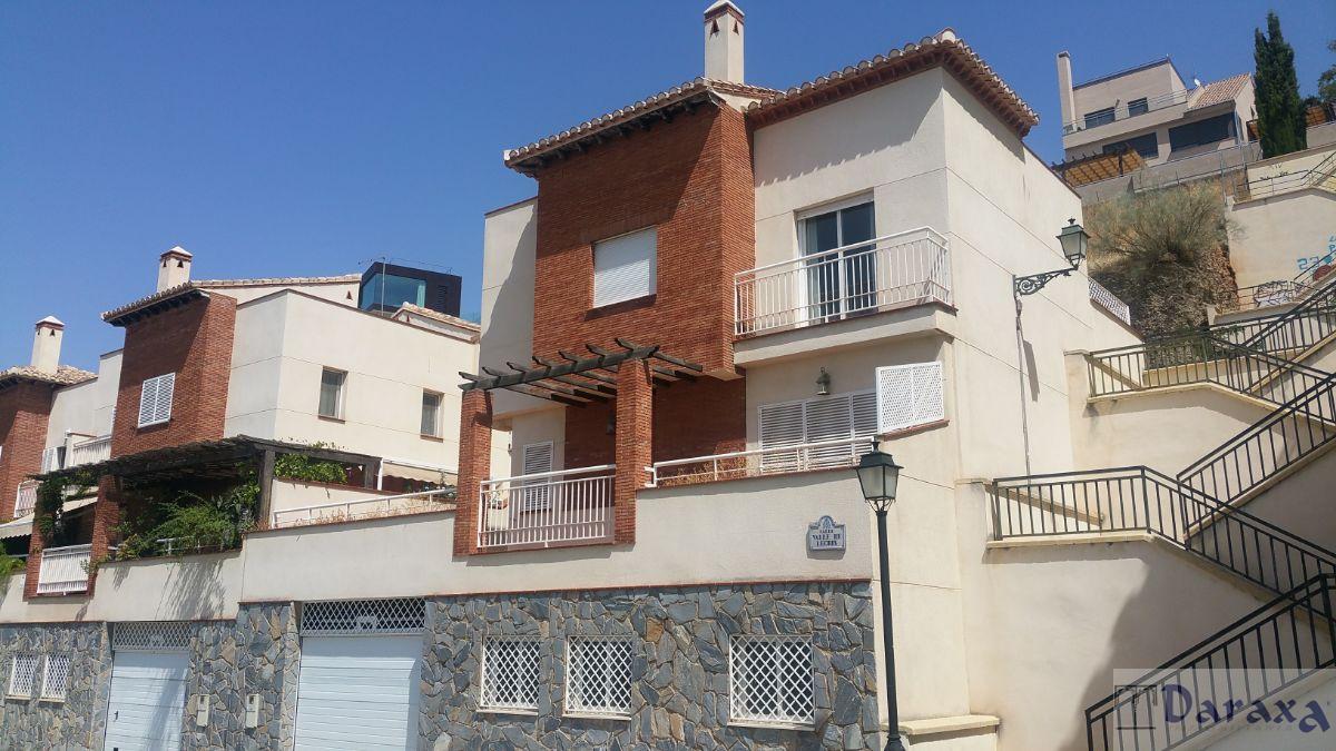 For sale of chalet in Granada