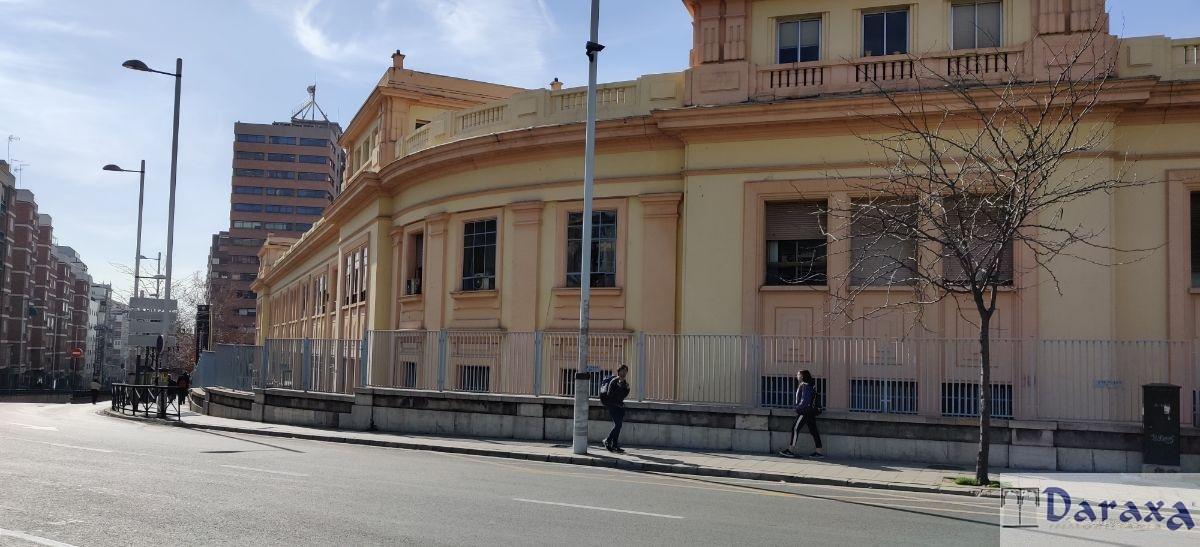 For sale of flat in Granada