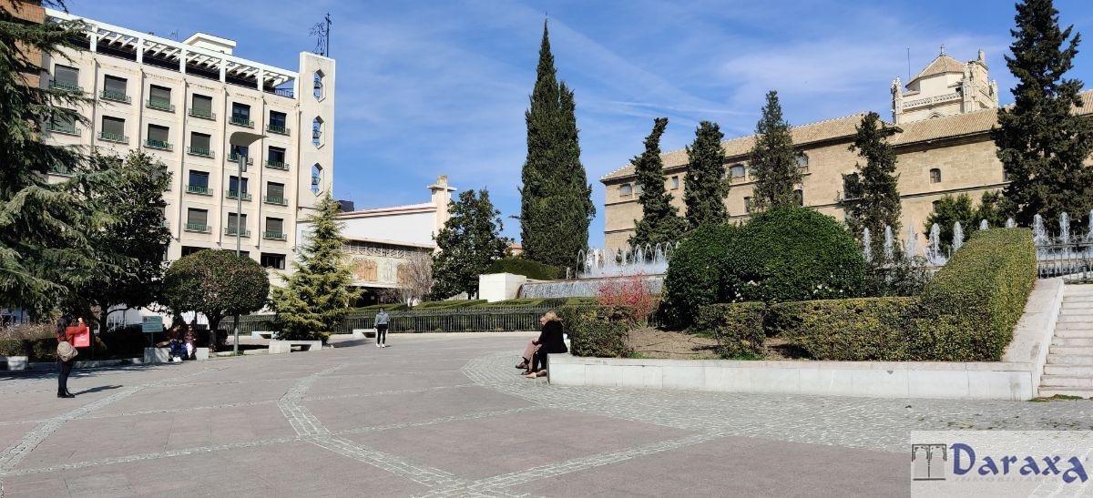 For sale of flat in Granada