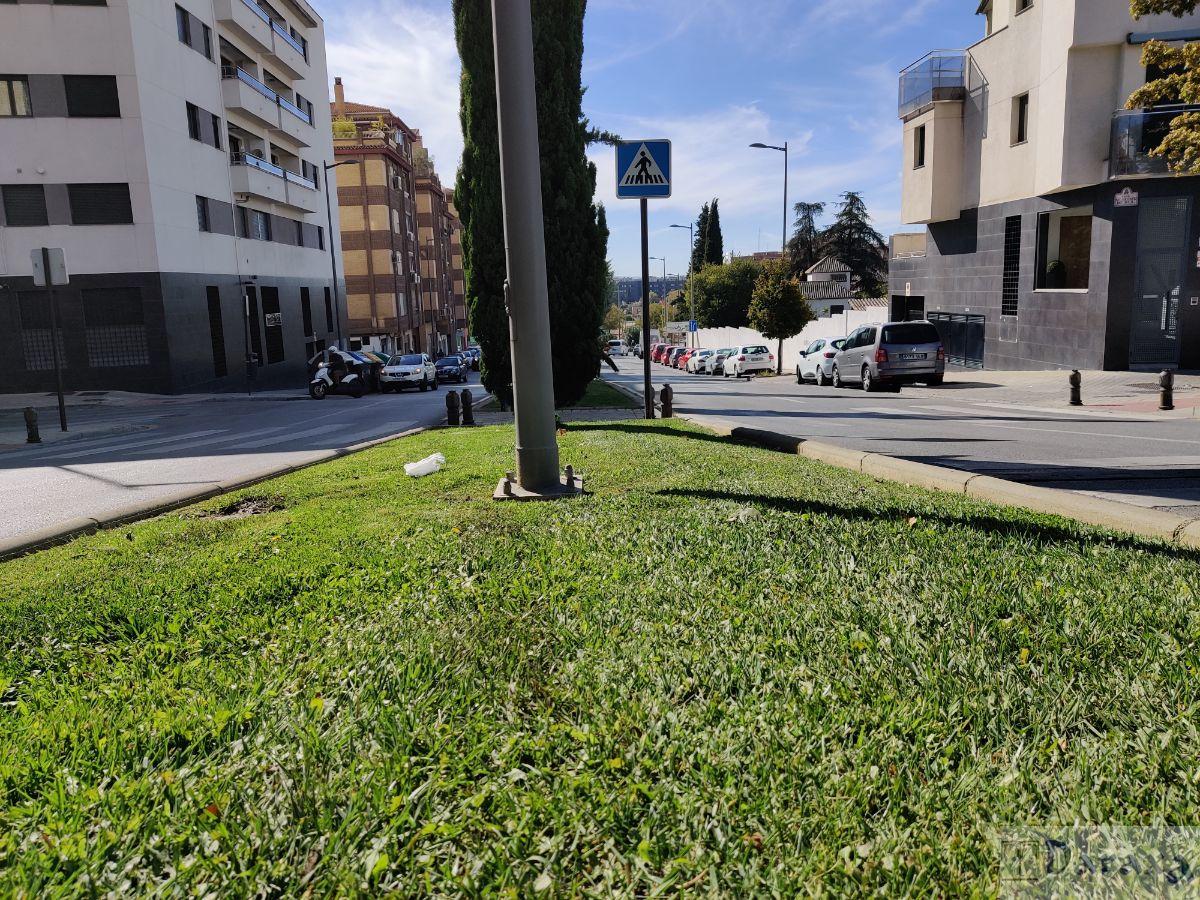 Venta de casa en Granada