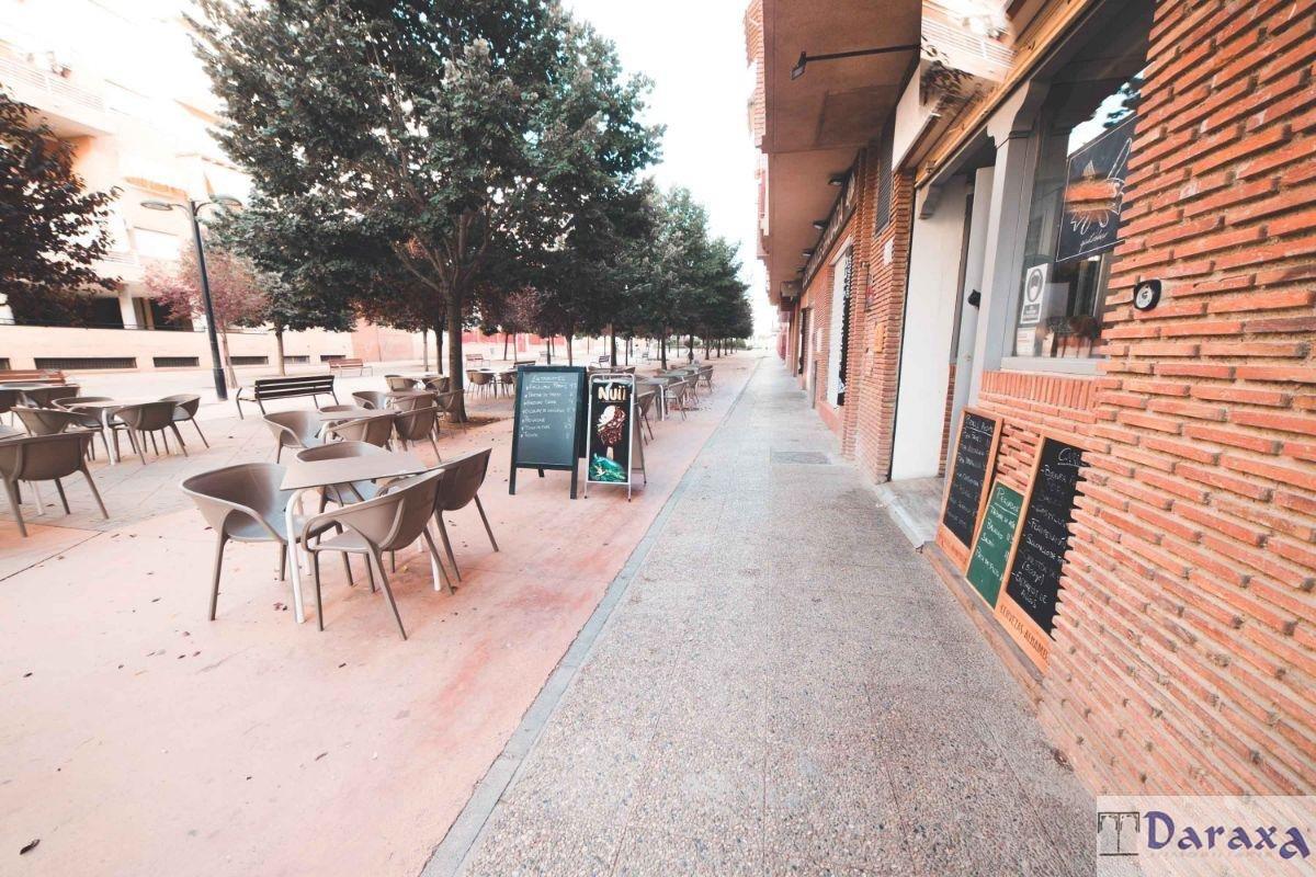 Venta de local comercial en Granada