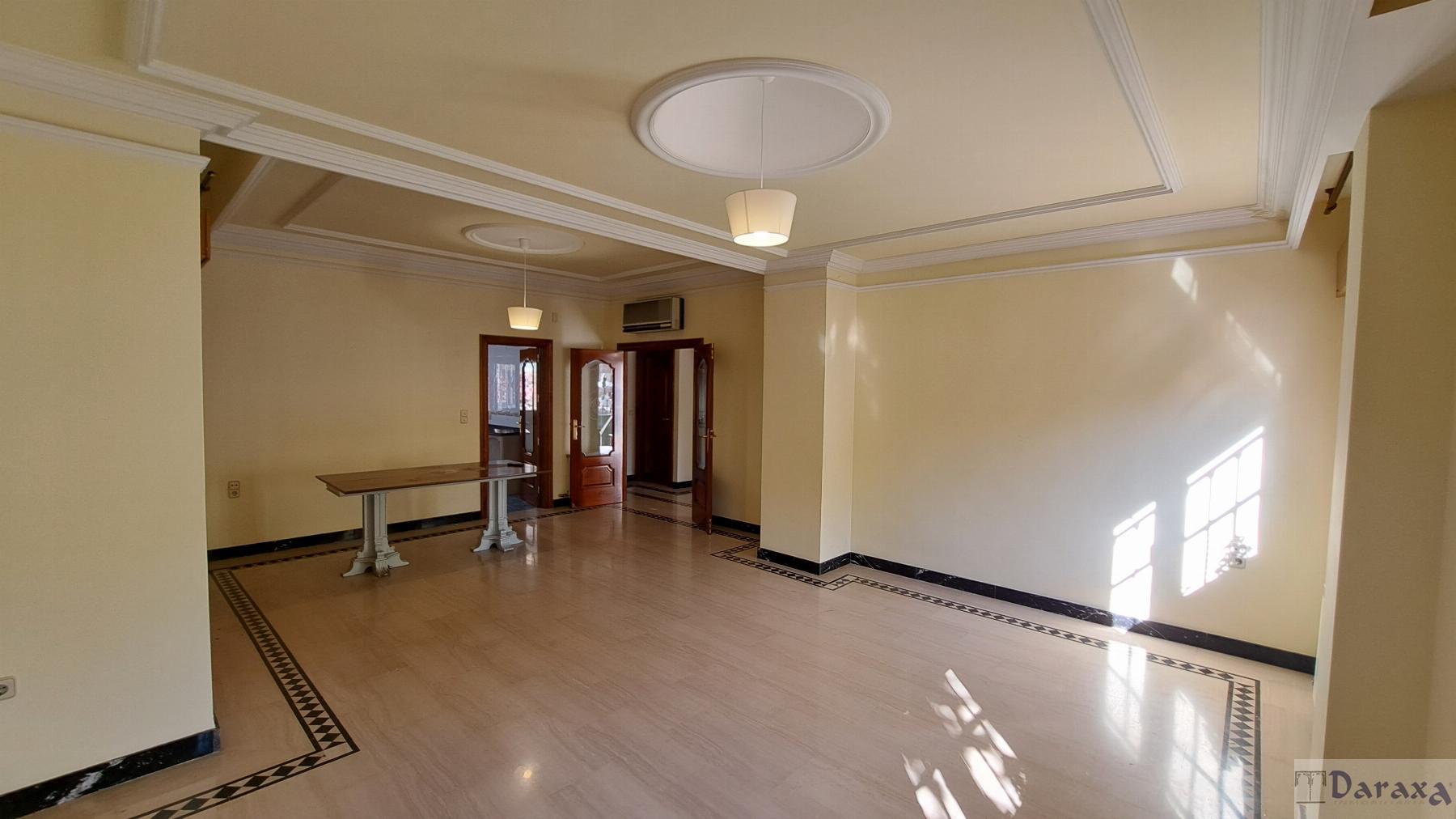 For rent of house in Granada