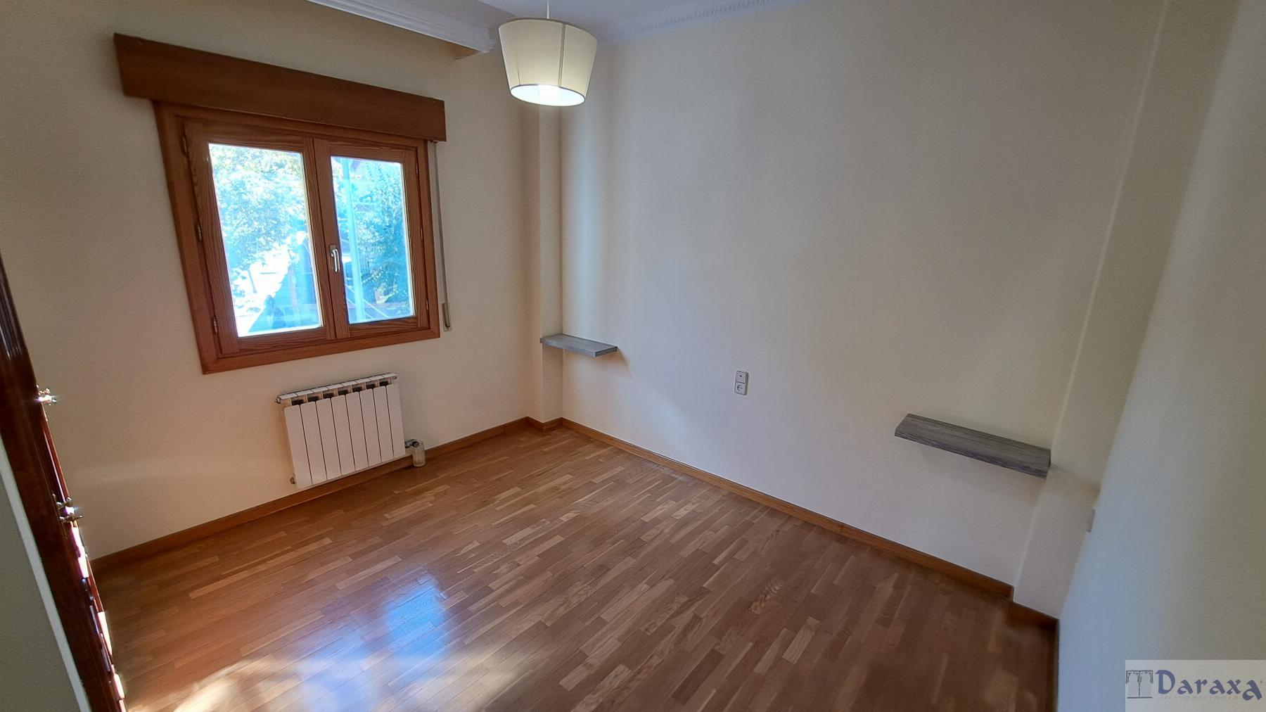 For rent of house in Granada