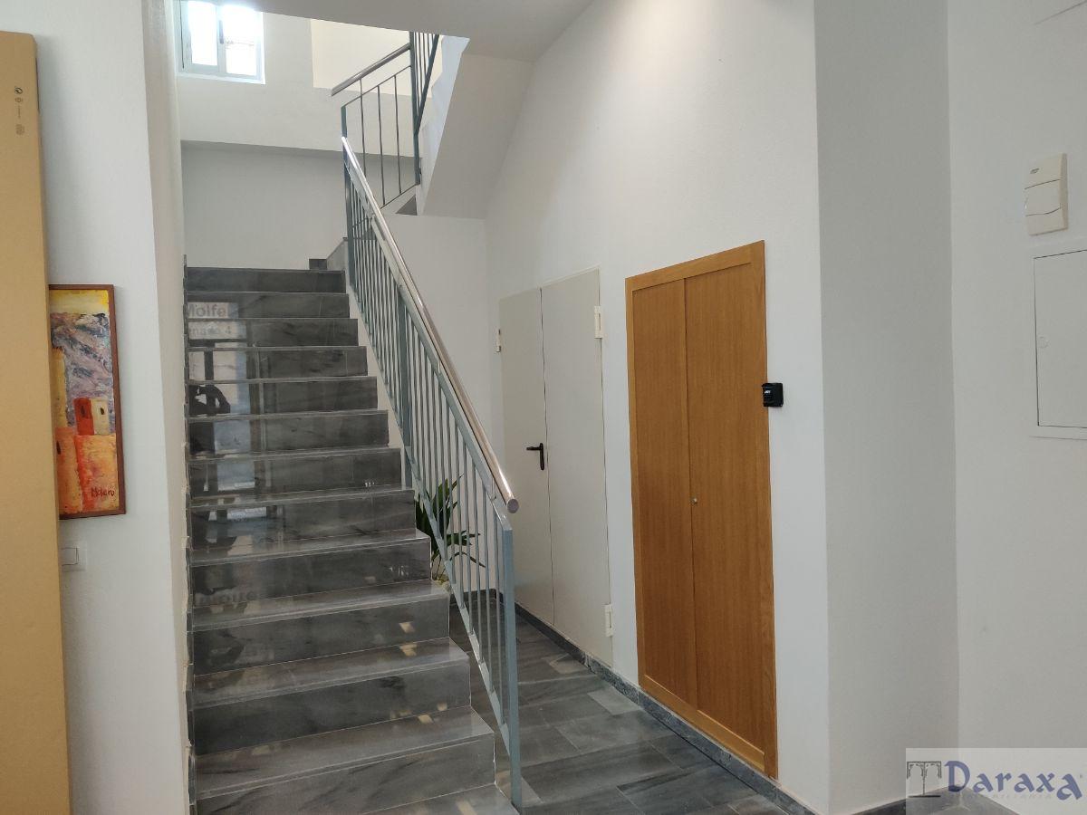 For sale of flat in Alfacar