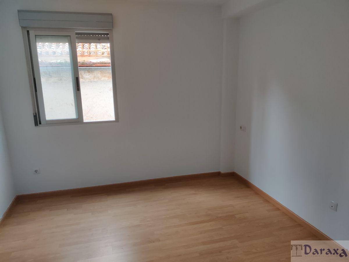 For sale of flat in Alfacar