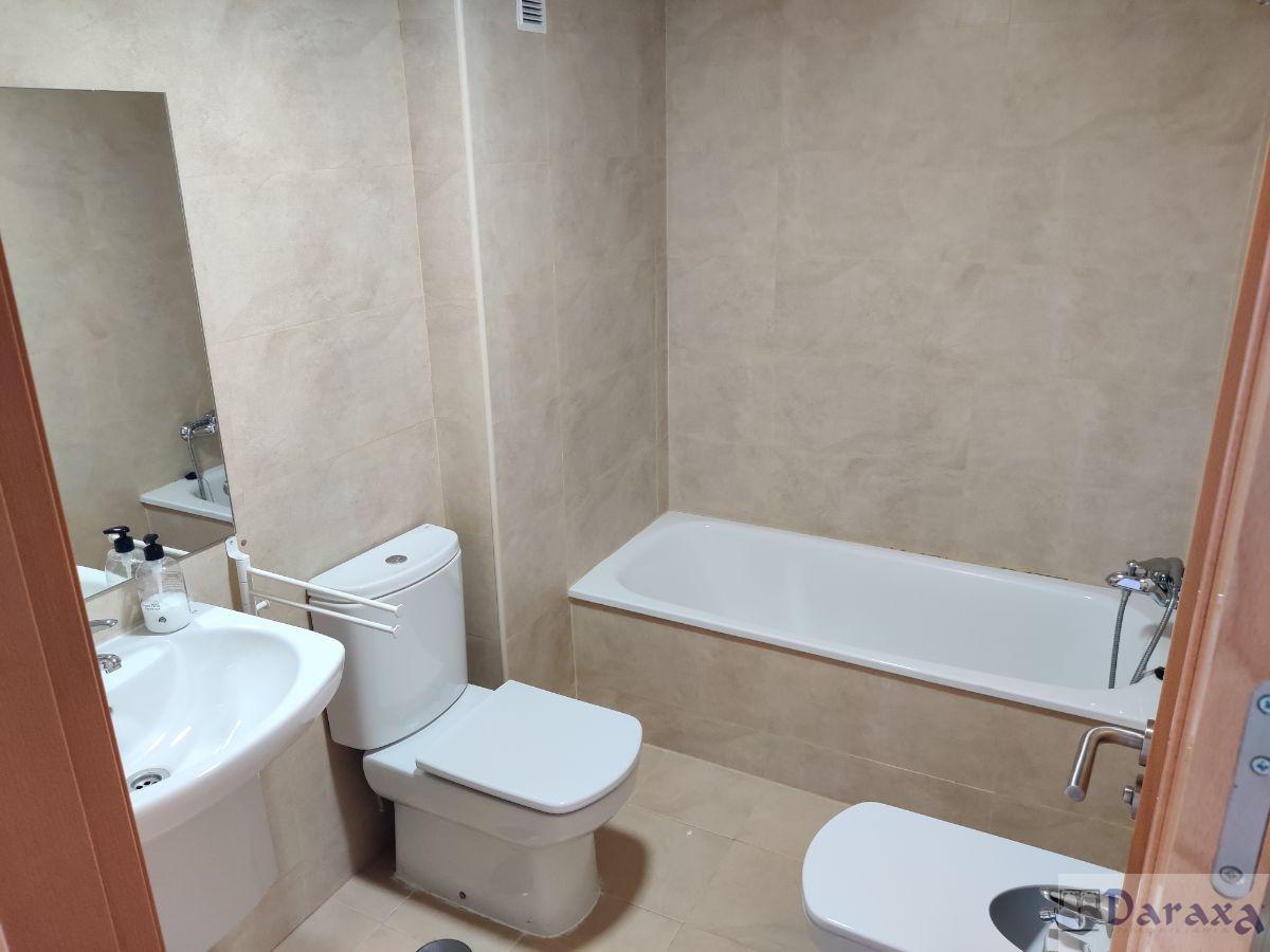 Venta de piso en Granada