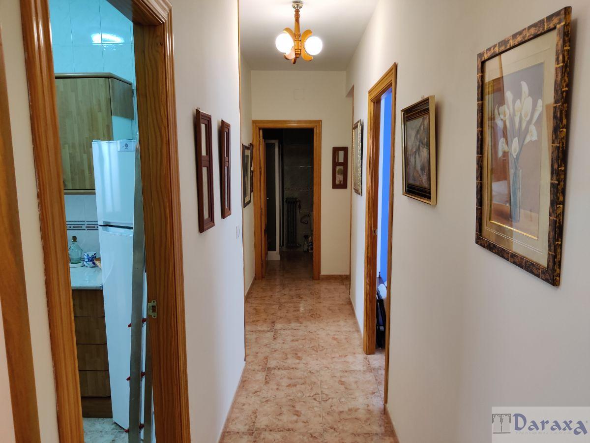 For sale of flat in Granada