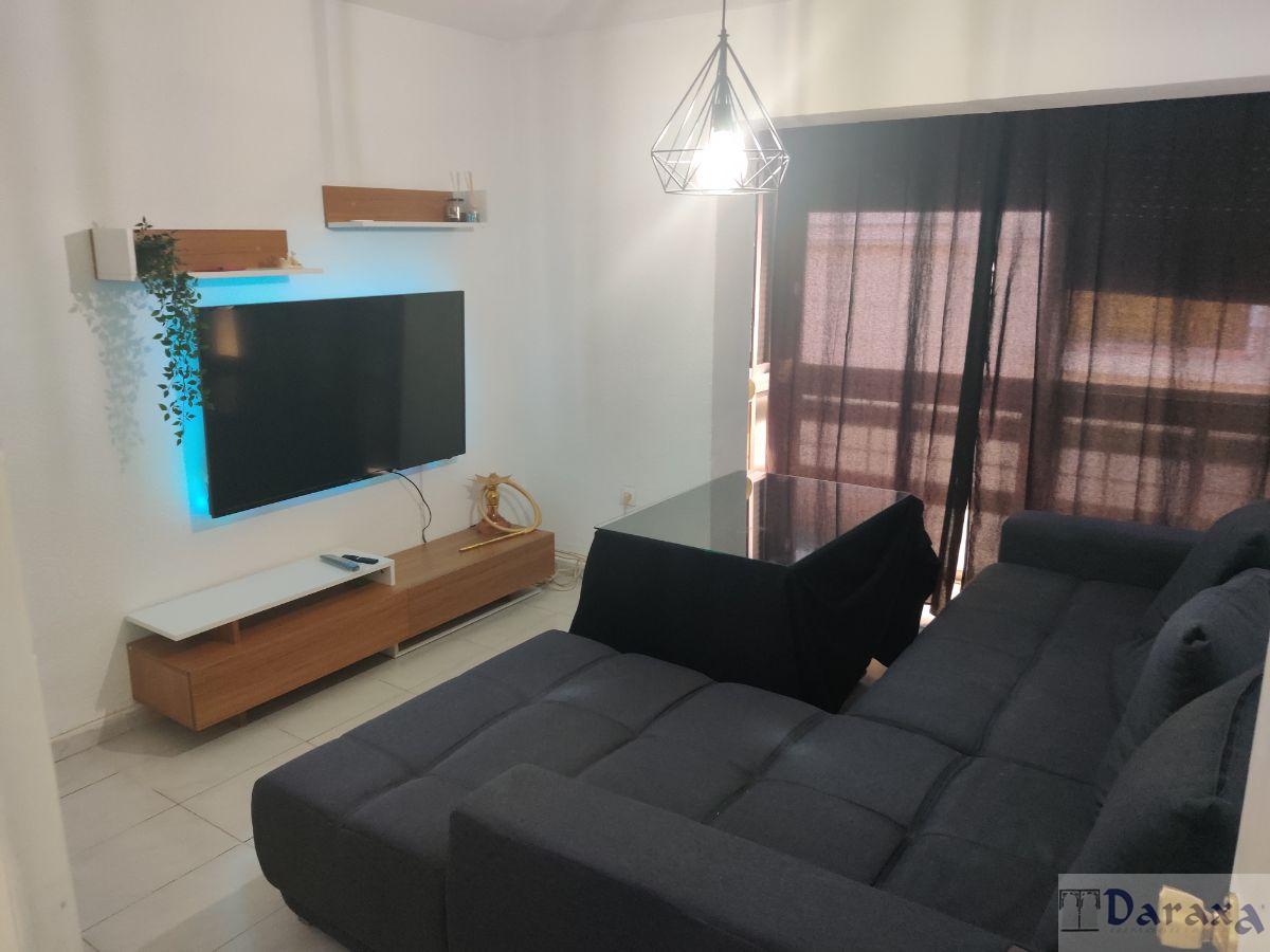 For sale of flat in Granada