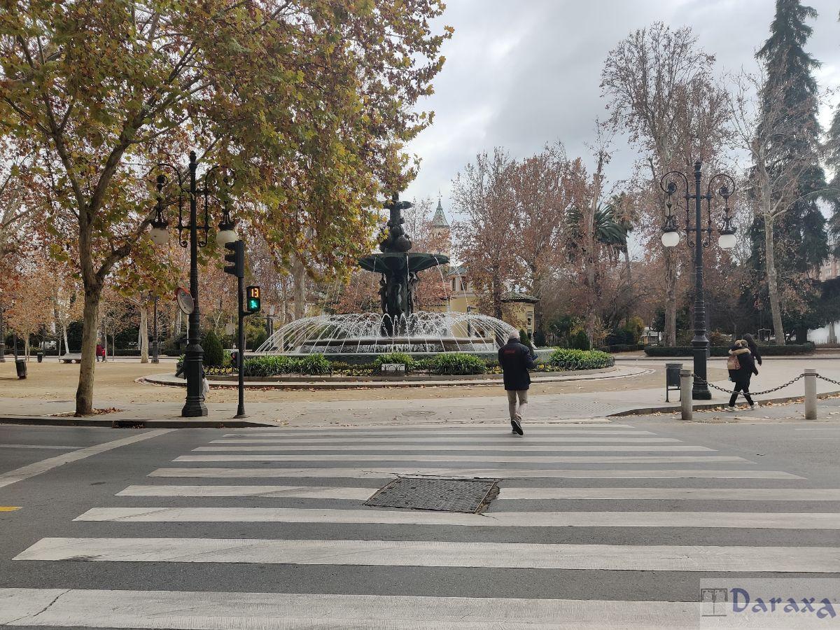 For sale of flat in Granada