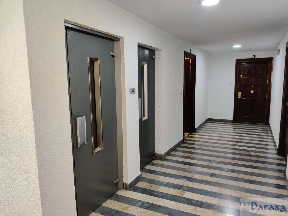 Venta de piso en Granada