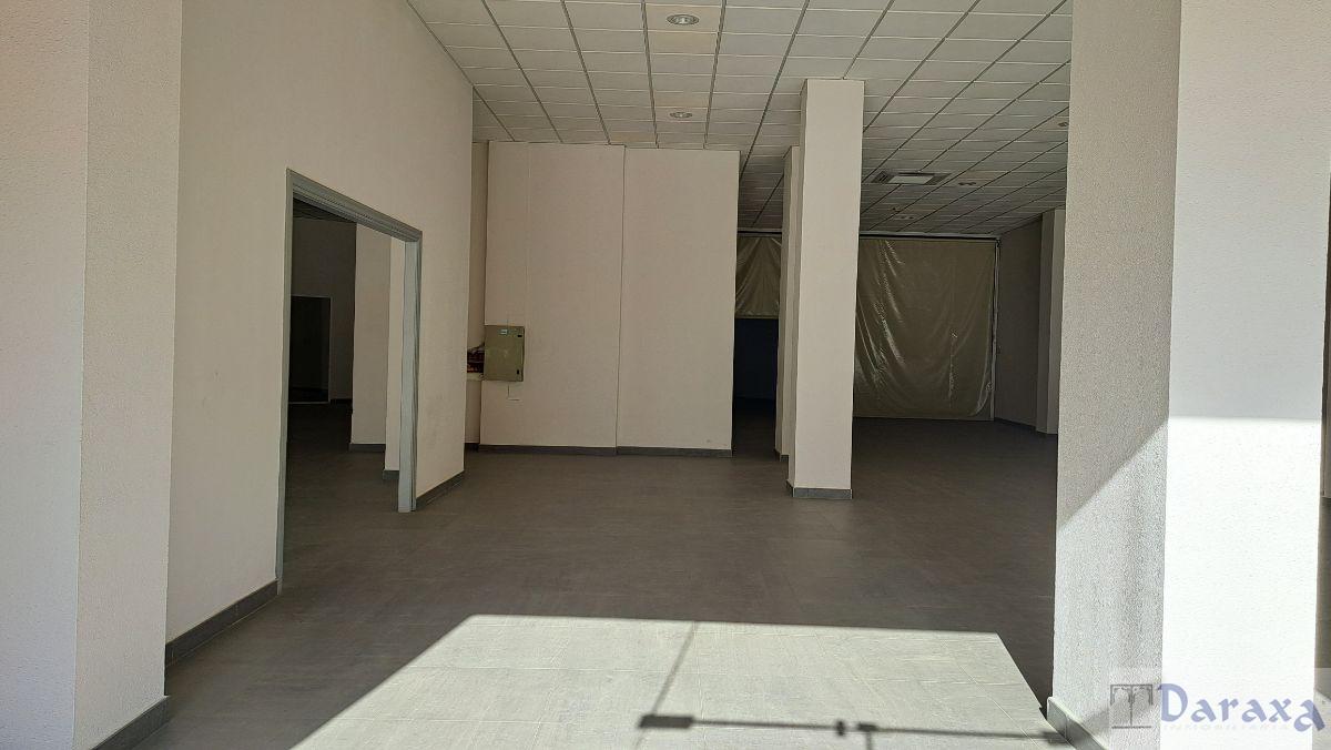 Venta de local comercial en Almería