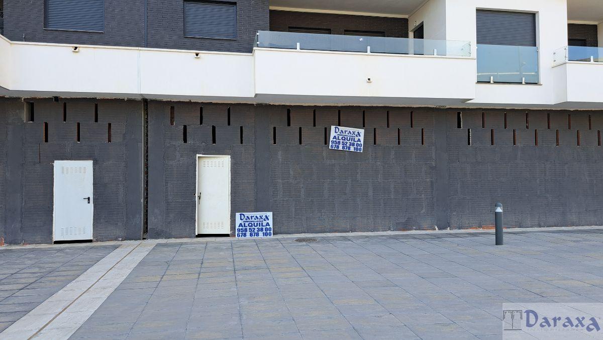 For rent of commercial in Armilla