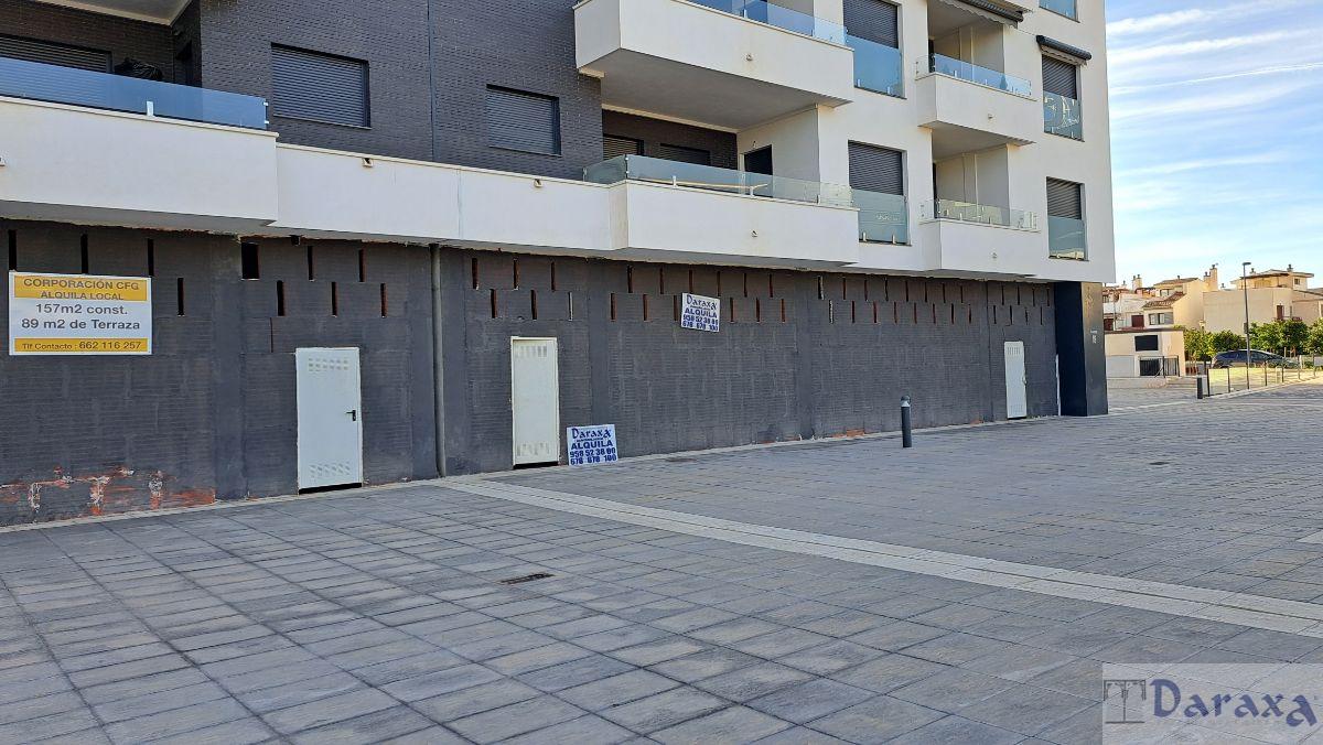 For rent of commercial in Armilla