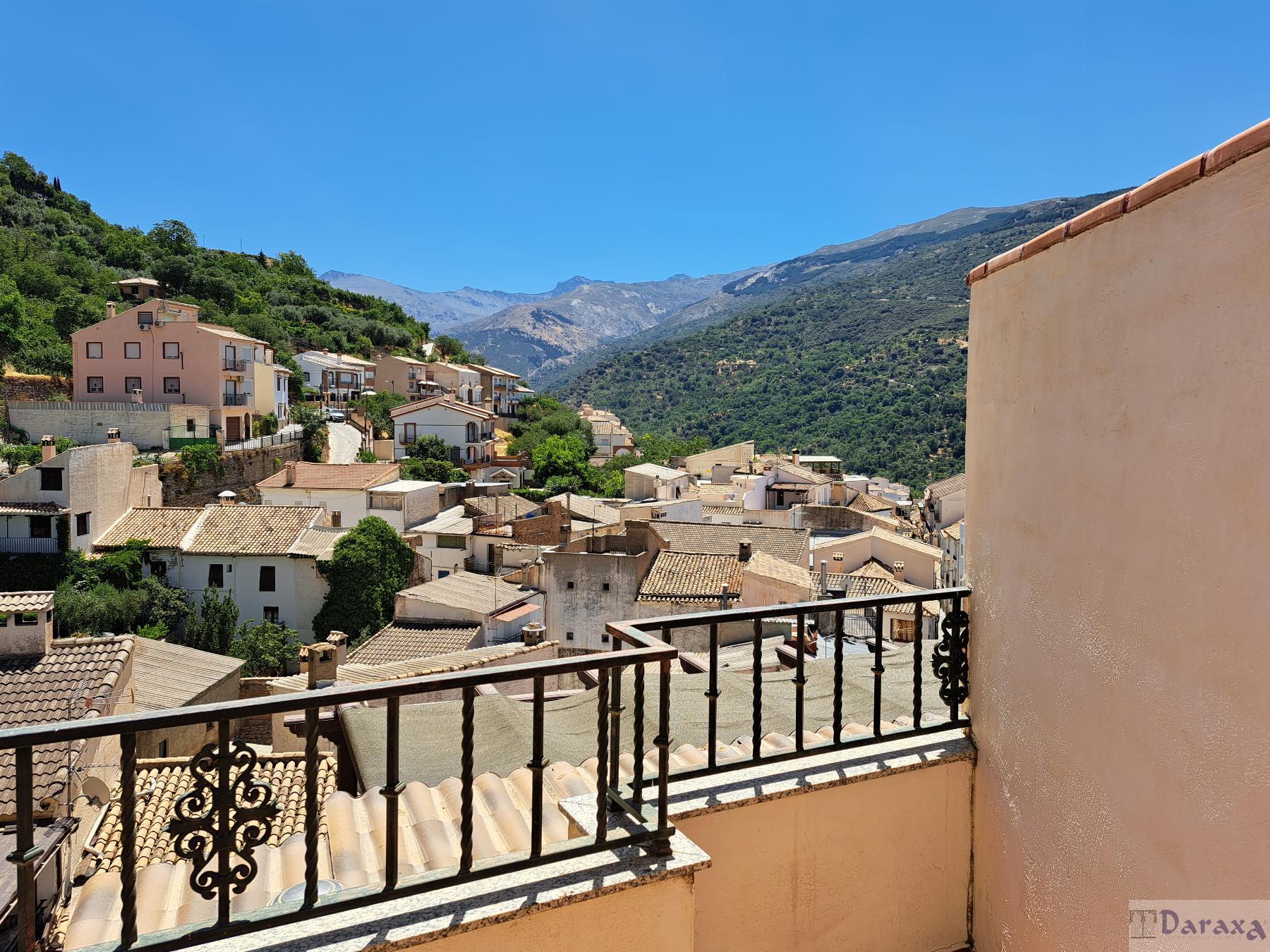 For sale of flat in Granada