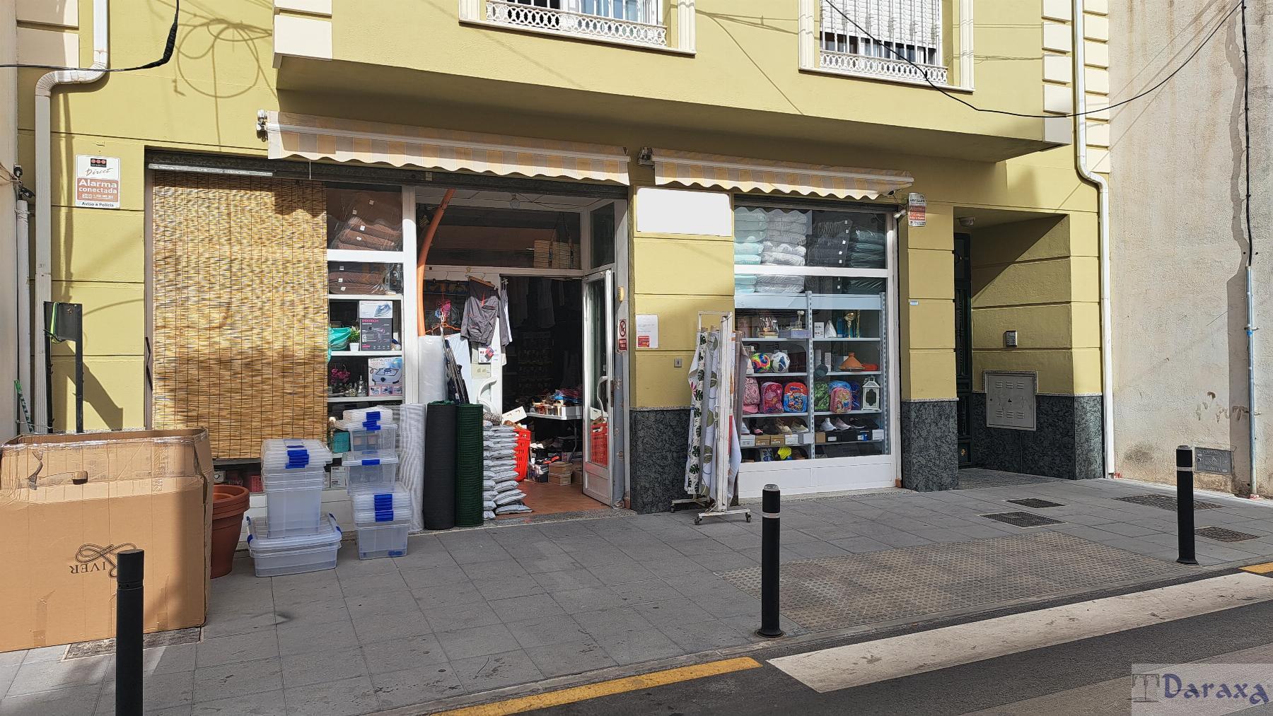 Venta de local comercial en Granada