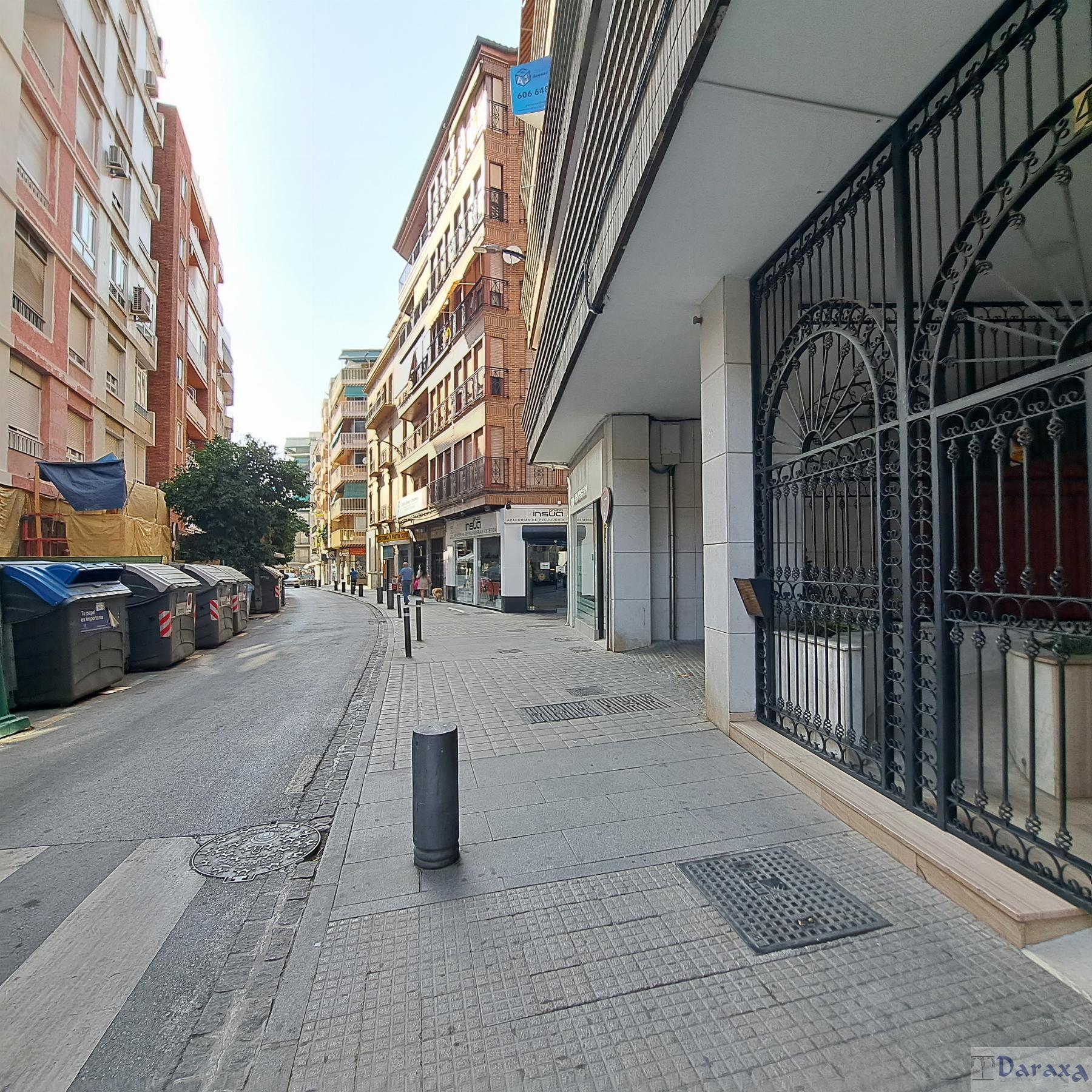 Venta de garaje en Granada