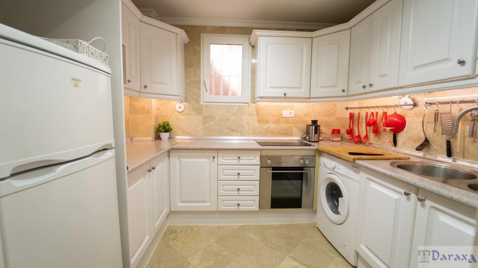 For sale of apartment in Granada
