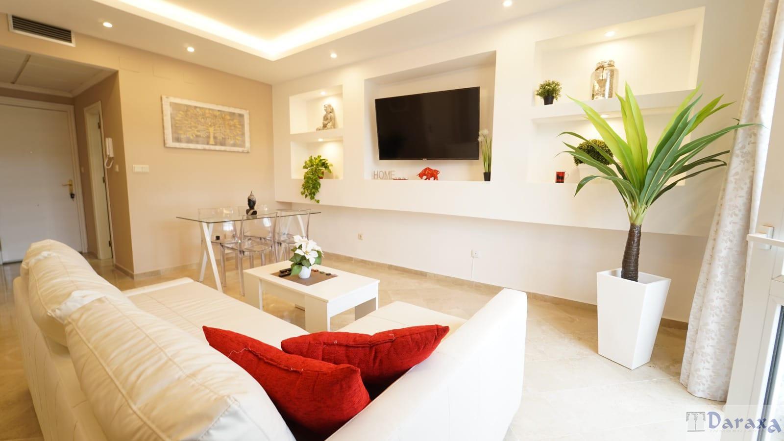 For sale of apartment in Granada