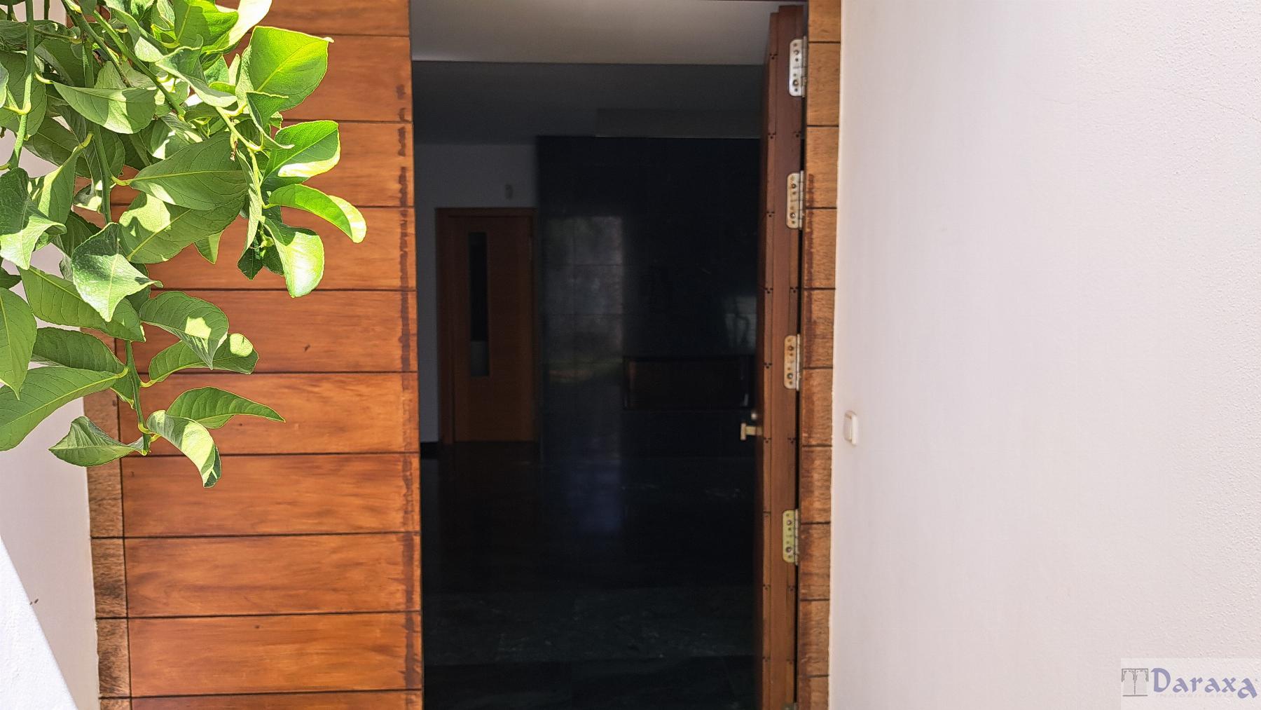 Entry/Exit