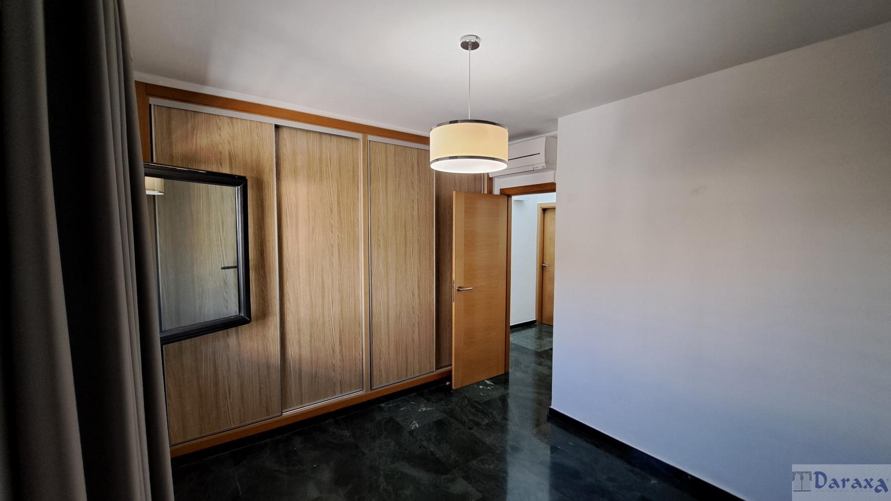 For sale of house in Huétor Vega