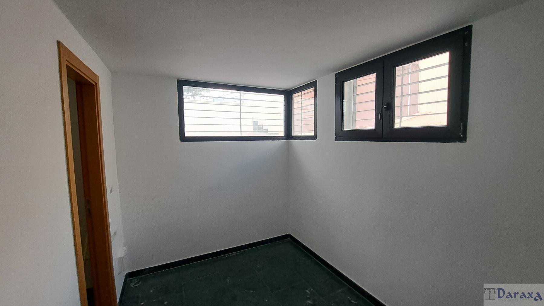 For sale of house in Huétor Vega