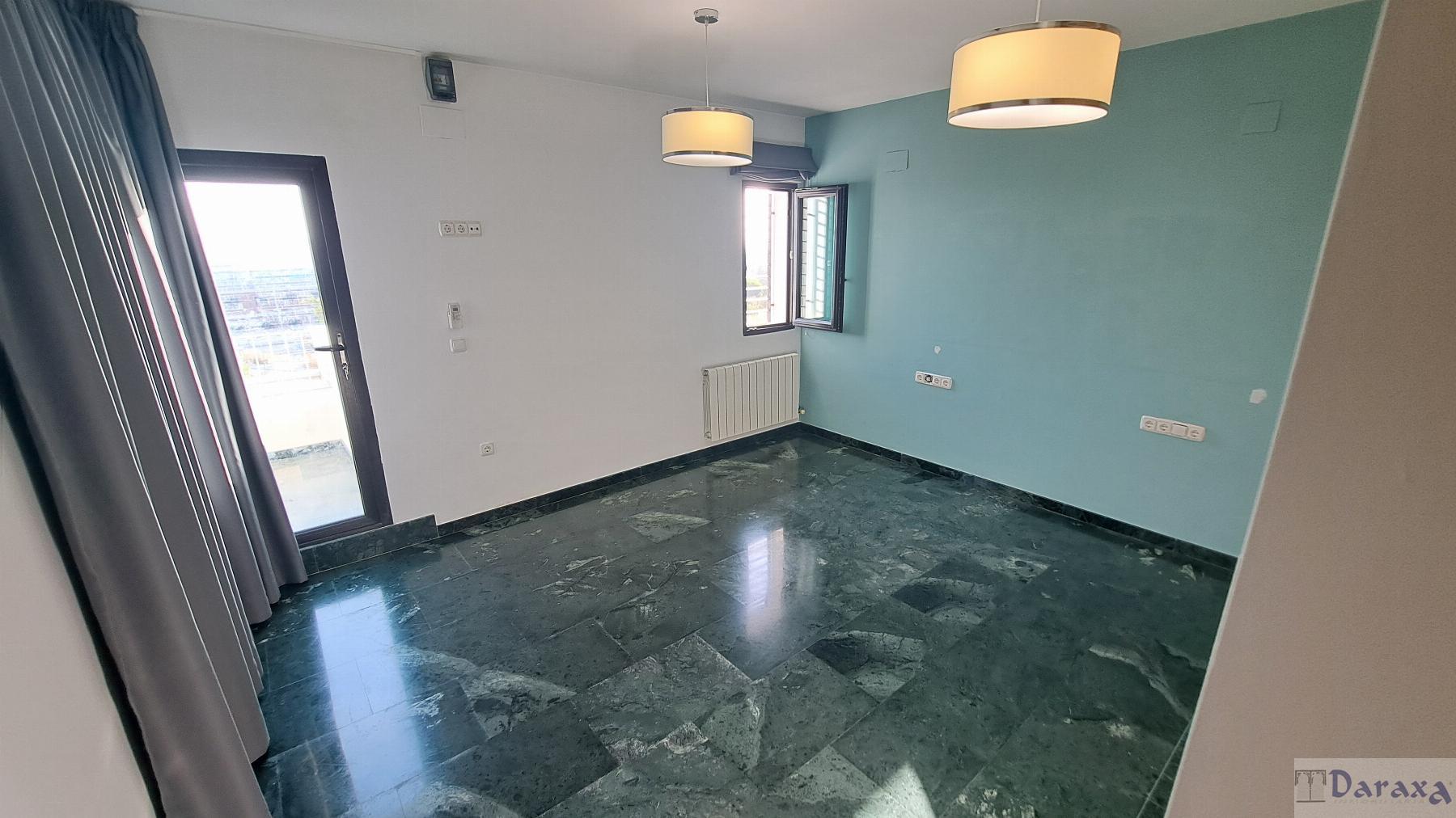 For sale of house in Huétor Vega