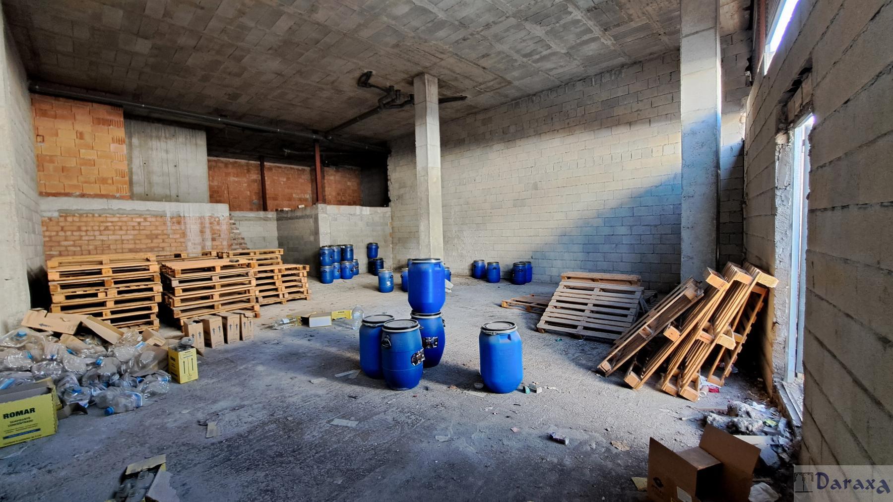 For sale of commercial in Armilla