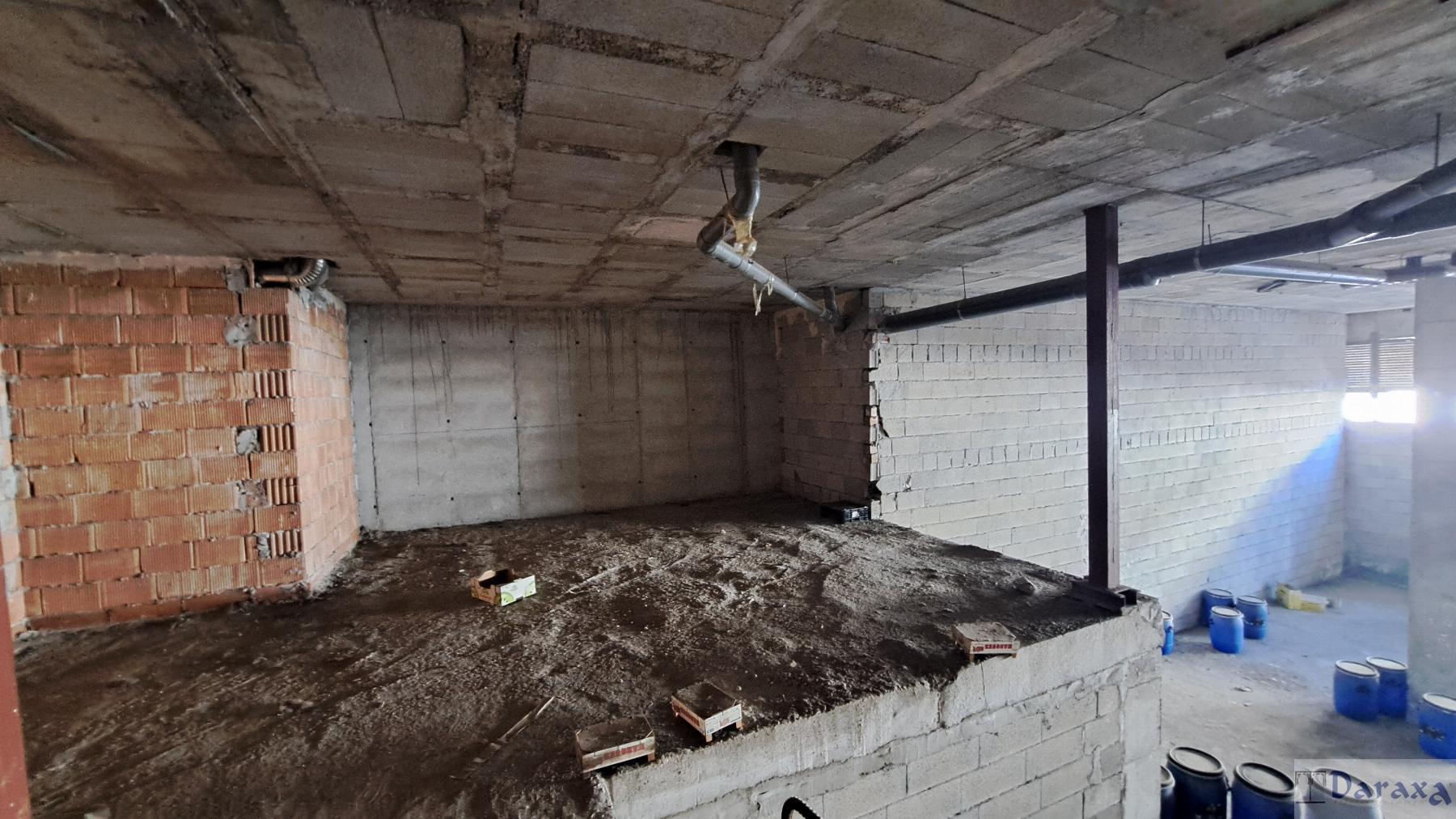 For sale of commercial in Armilla