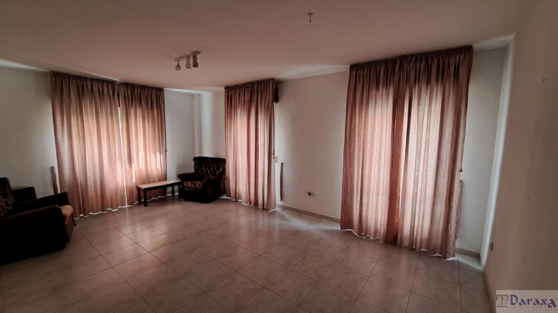 For sale of house in Cenes de la Vega
