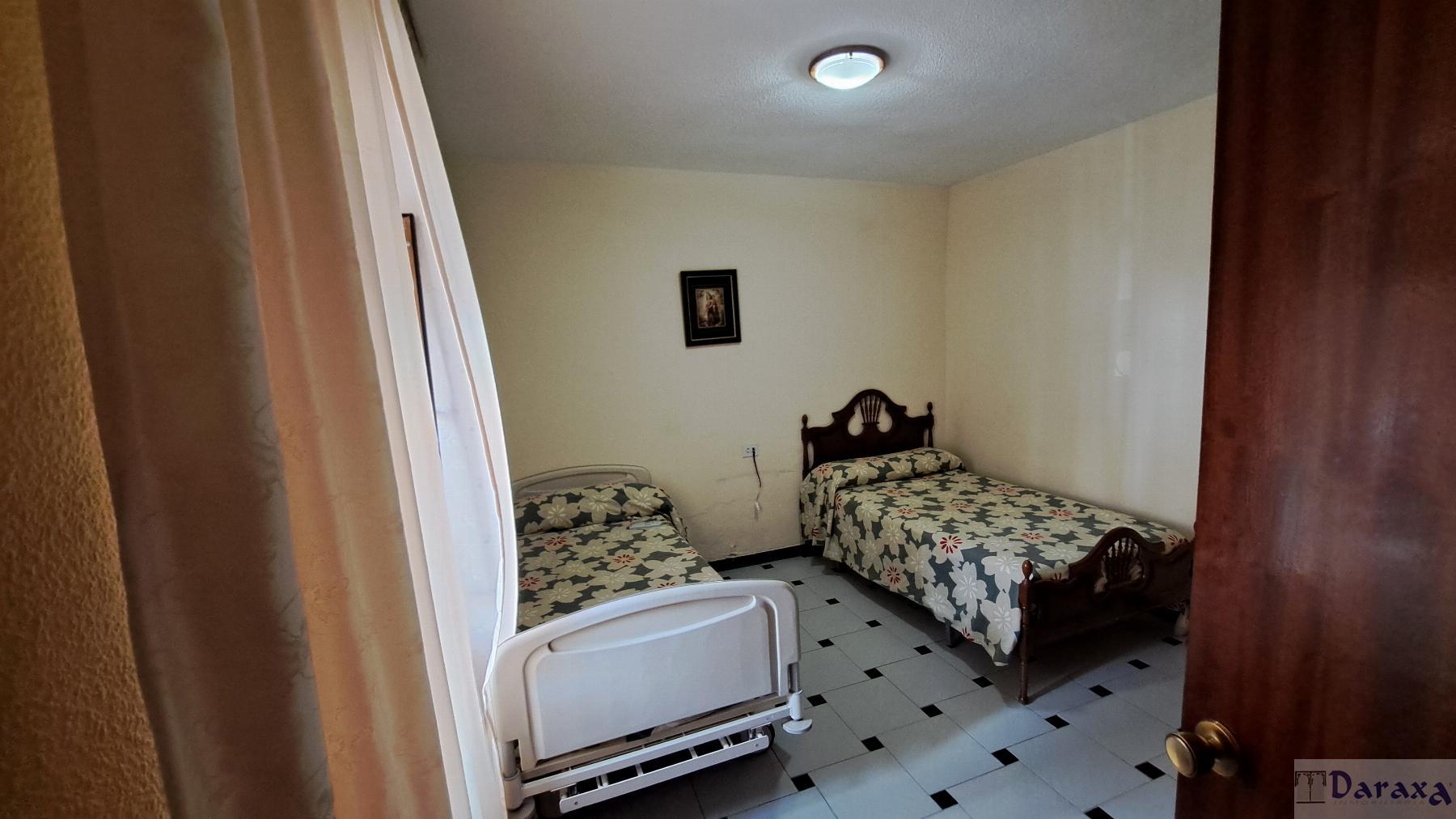 For sale of house in Cenes de la Vega