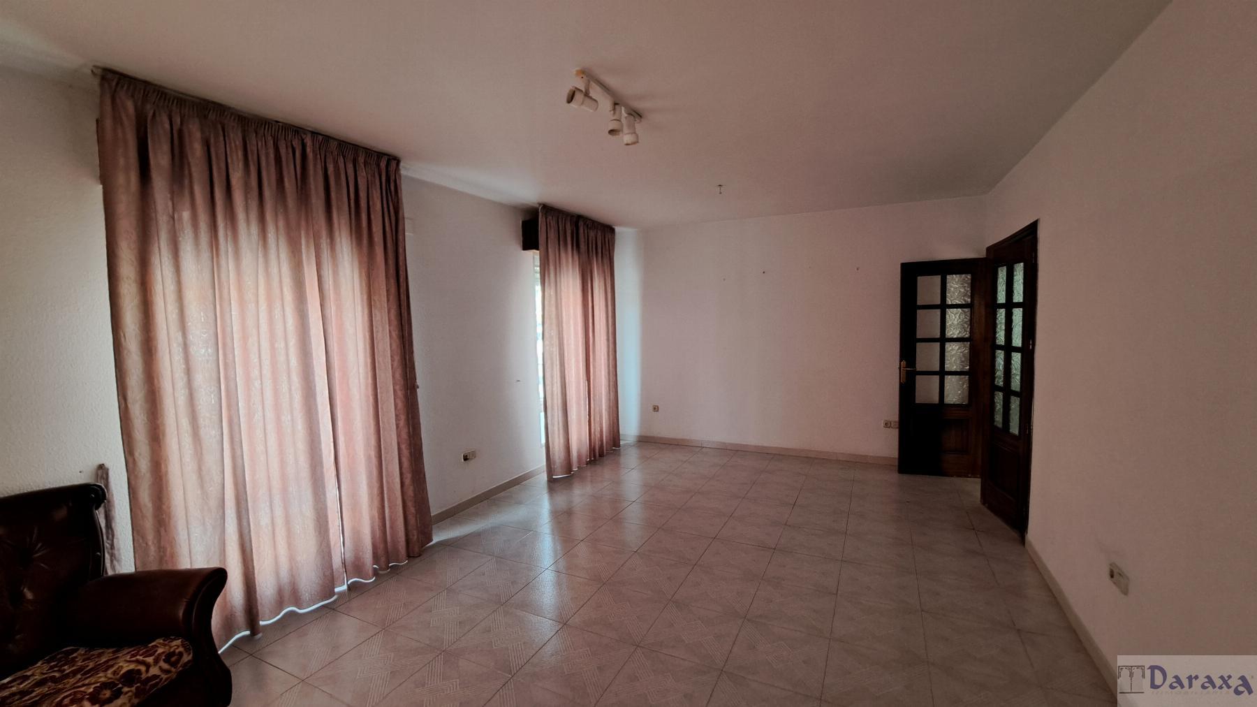 For sale of house in Cenes de la Vega