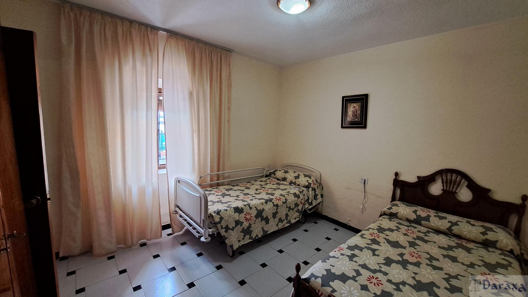 For sale of house in Cenes de la Vega