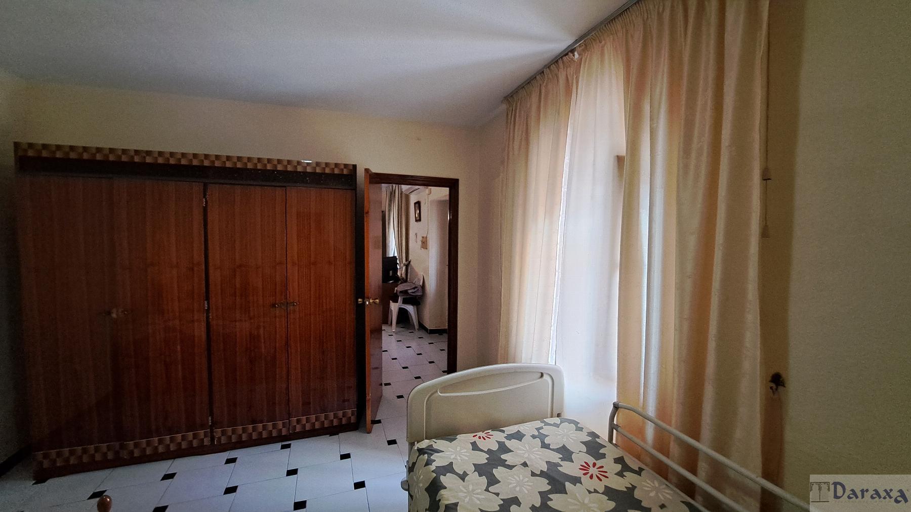 For sale of house in Cenes de la Vega