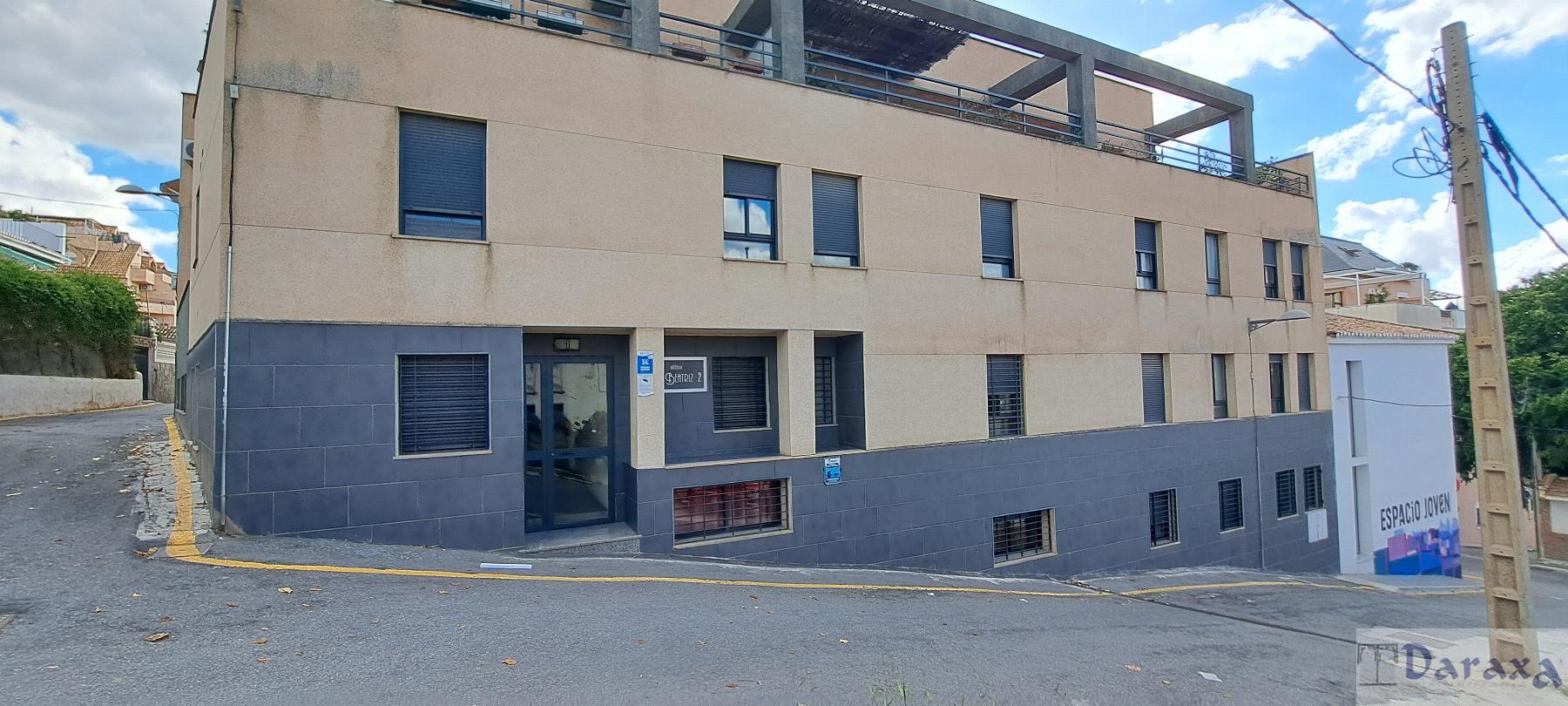 Venta de piso en Monachil