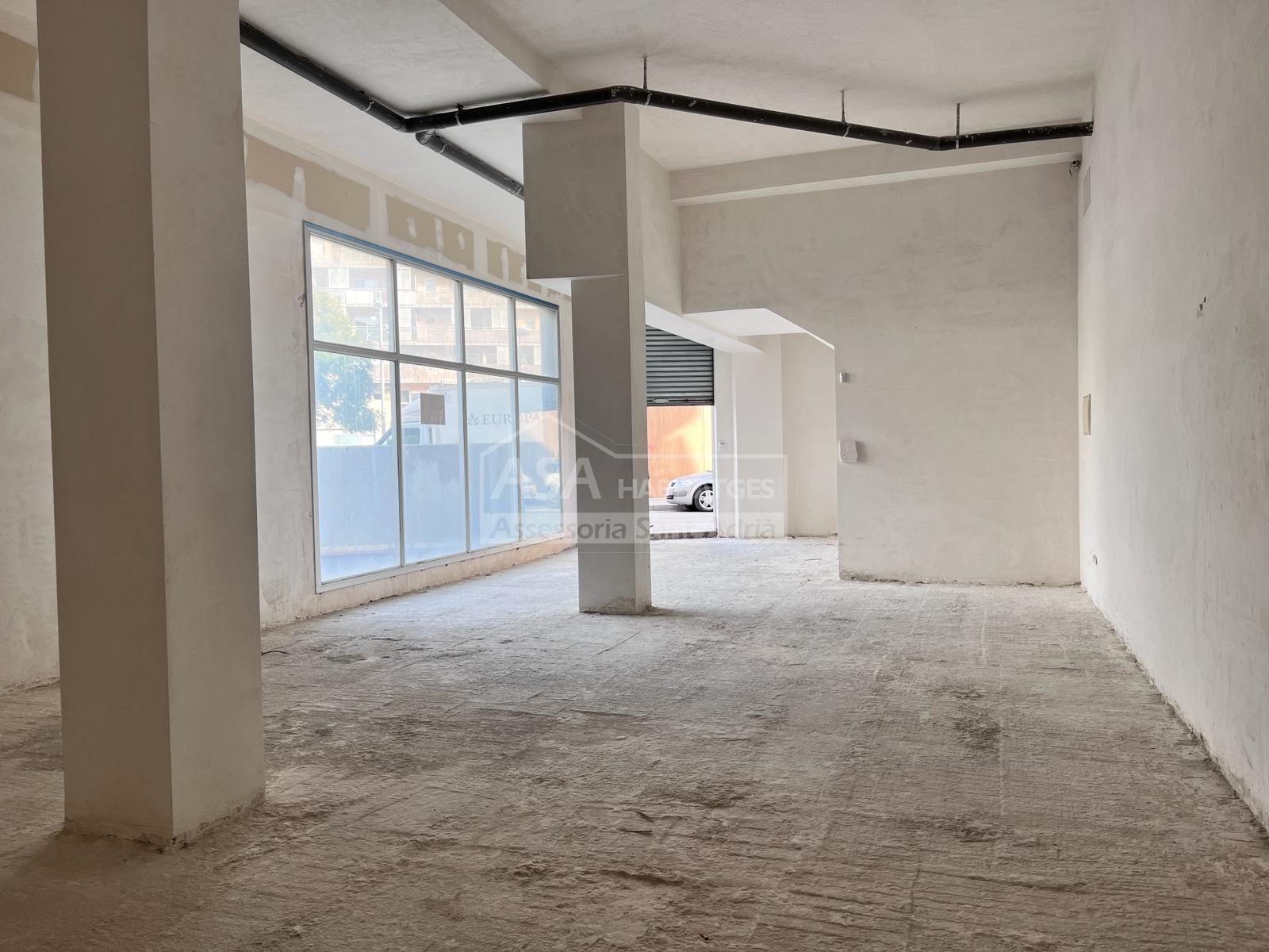 For rent of commercial in Sant Adrià de Besòs