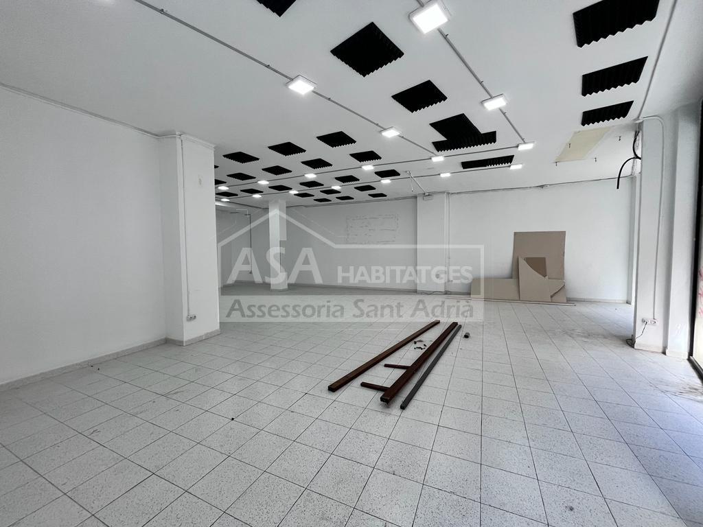 Alquiler de local comercial en Sant Adrià de Besòs