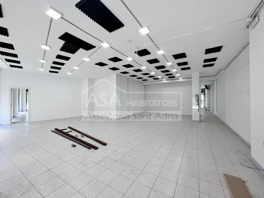 Alquiler de local comercial en Sant Adrià de Besòs