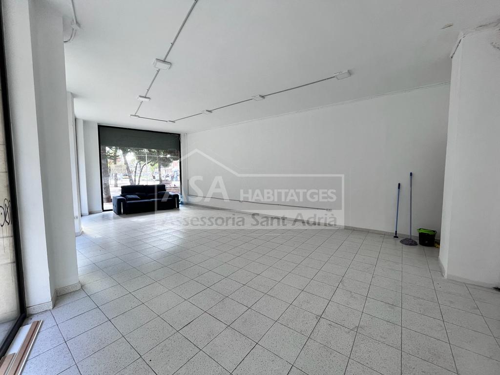 Alquiler de local comercial en Sant Adrià de Besòs