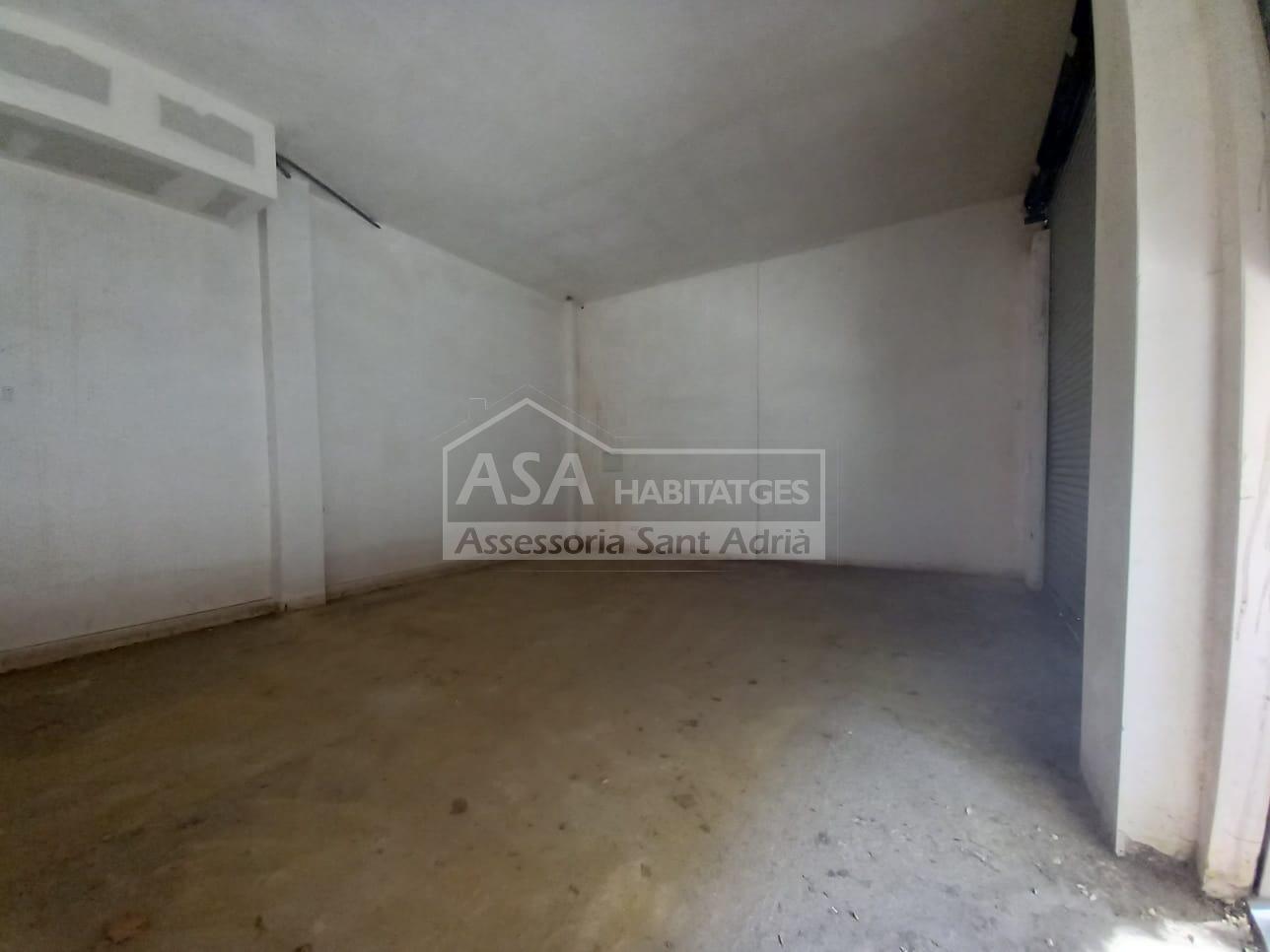 For rent of commercial in Sant Adrià de Besòs