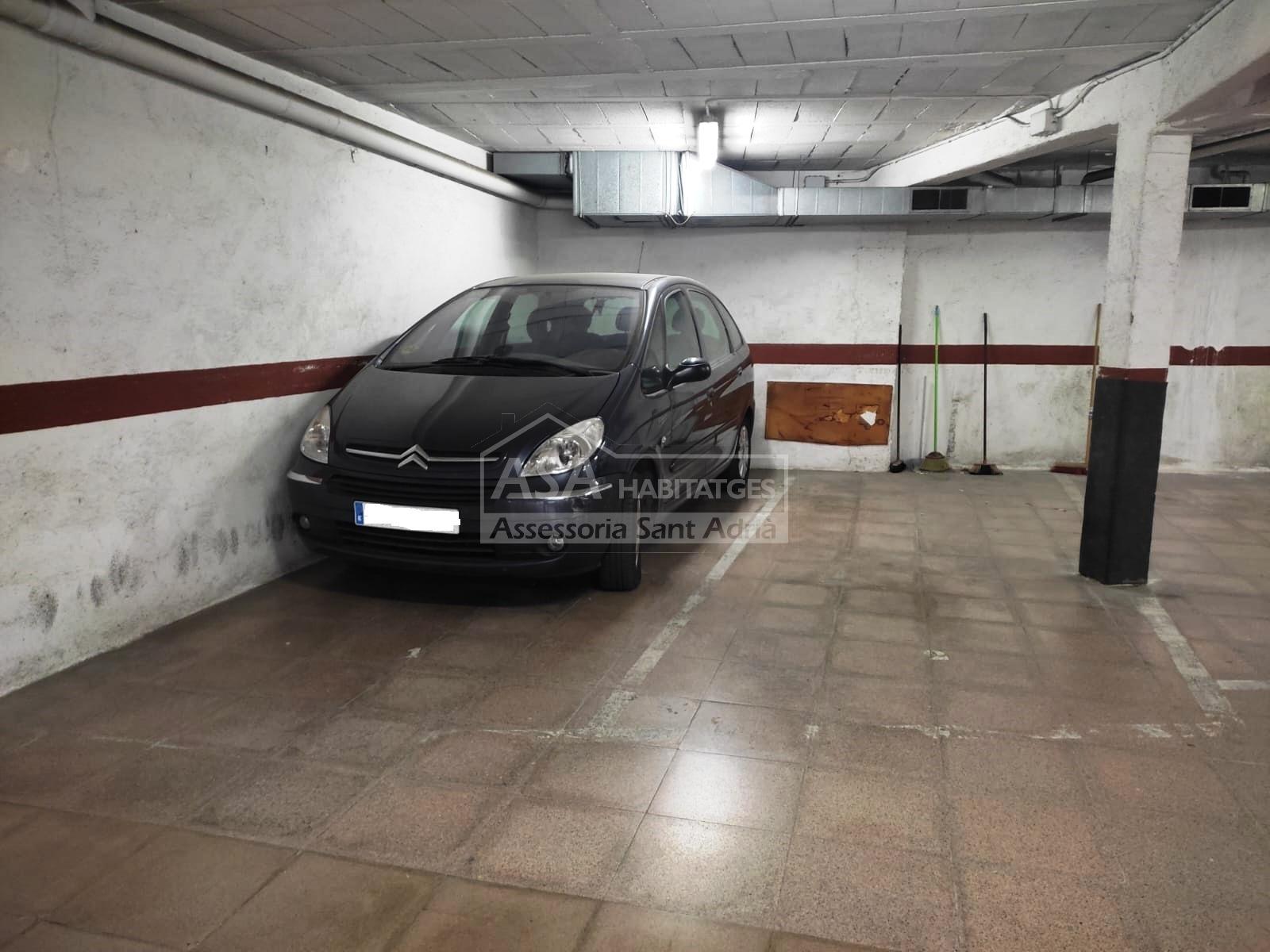 For sale of garage in Sant Adrià de Besòs
