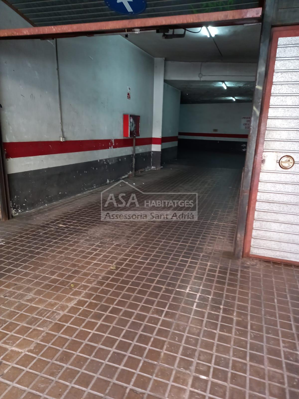 For sale of garage in Sant Adrià de Besòs