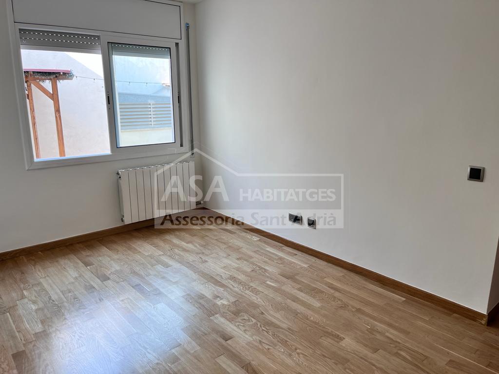For sale of ground floor in Sant Adrià de Besòs