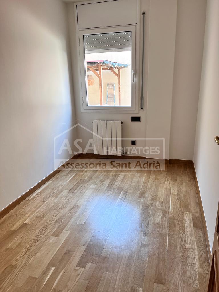 For sale of ground floor in Sant Adrià de Besòs
