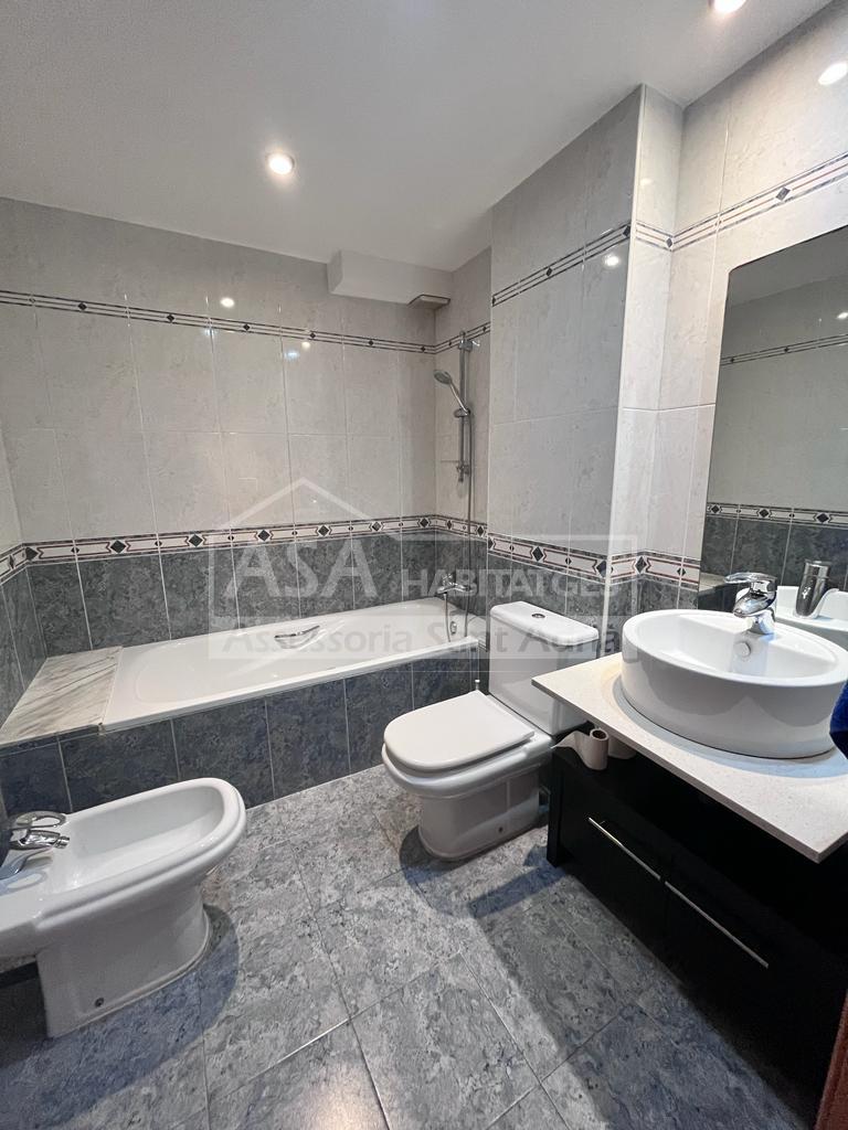 For sale of ground floor in Sant Adrià de Besòs