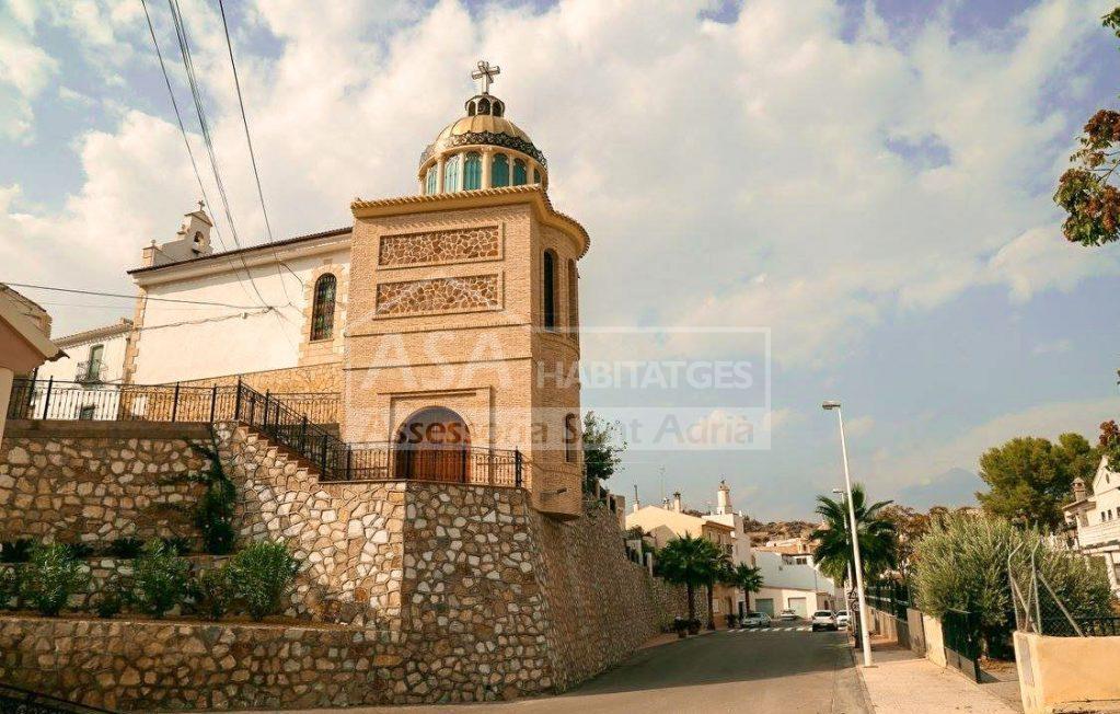 For sale of house in Zurgena