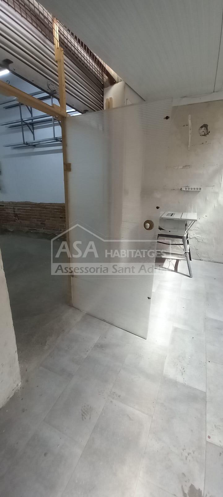 Alquiler de local comercial en Sant Adrià de Besòs